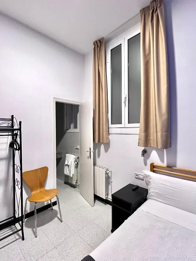 Guest house Pension Peiro Barcelona Spain