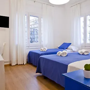 2* Alojamento de Acomodação e Pequeno-almoço Blue